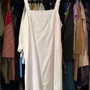 Banana Republic White Eyelet Dress
